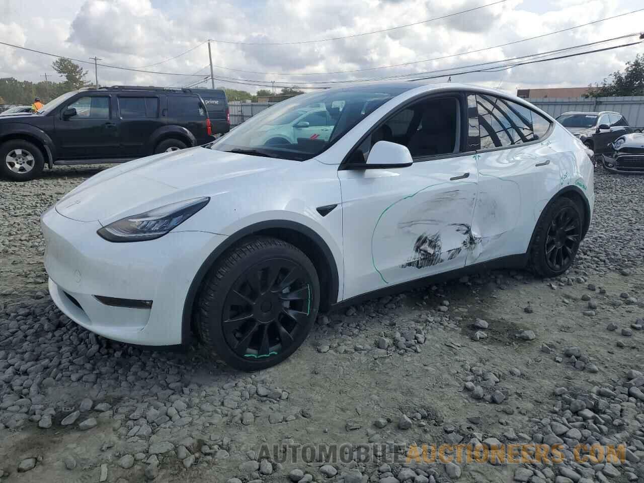 7SAYGDEE1NF328971 TESLA MODEL Y 2022