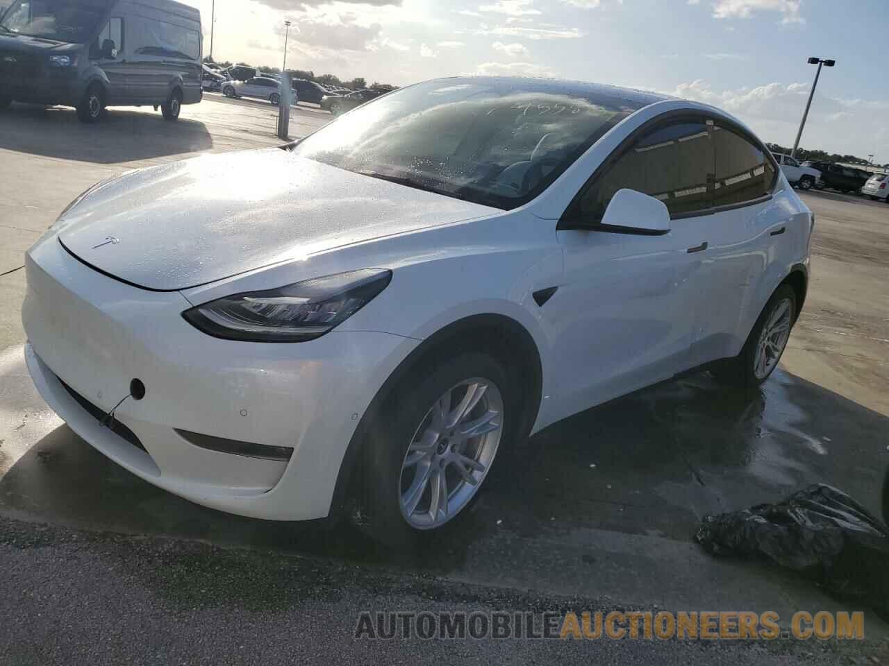 7SAYGDEE1NF368922 TESLA MODEL Y 2022