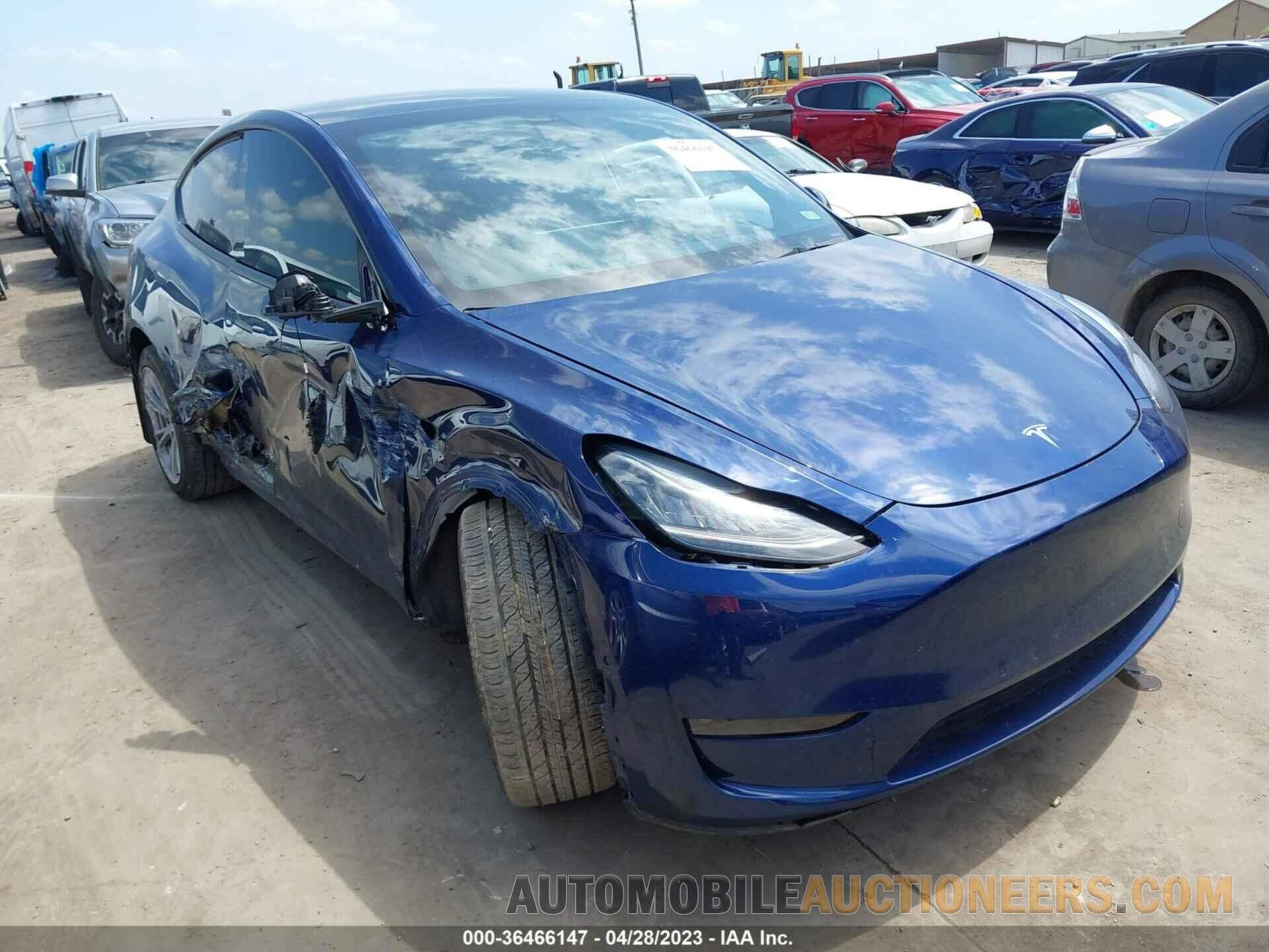 7SAYGDEE1NF380018 TESLA MODEL Y 2022