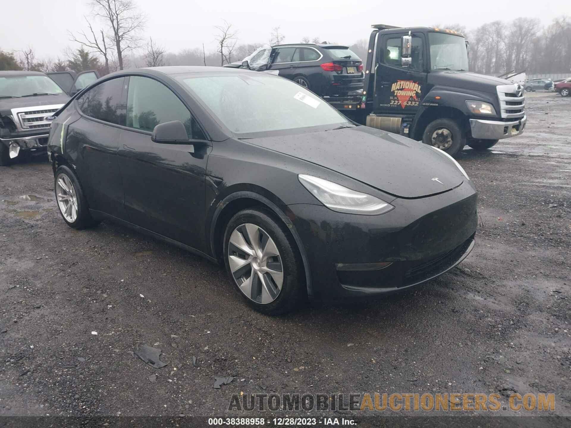 7SAYGDEE1NF394856 TESLA MODEL Y 2022