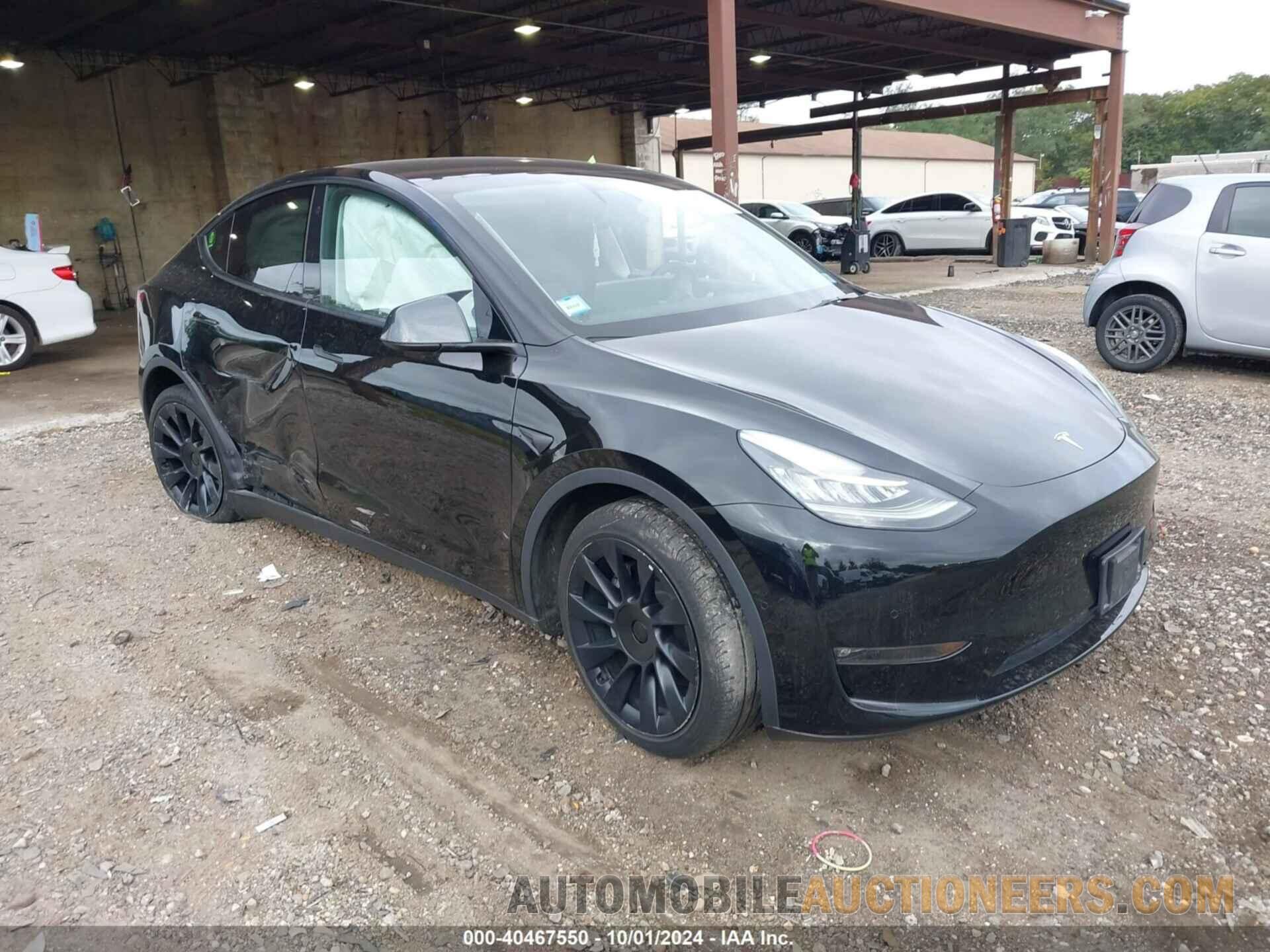 7SAYGDEE1NF438189 TESLA MODEL Y 2022