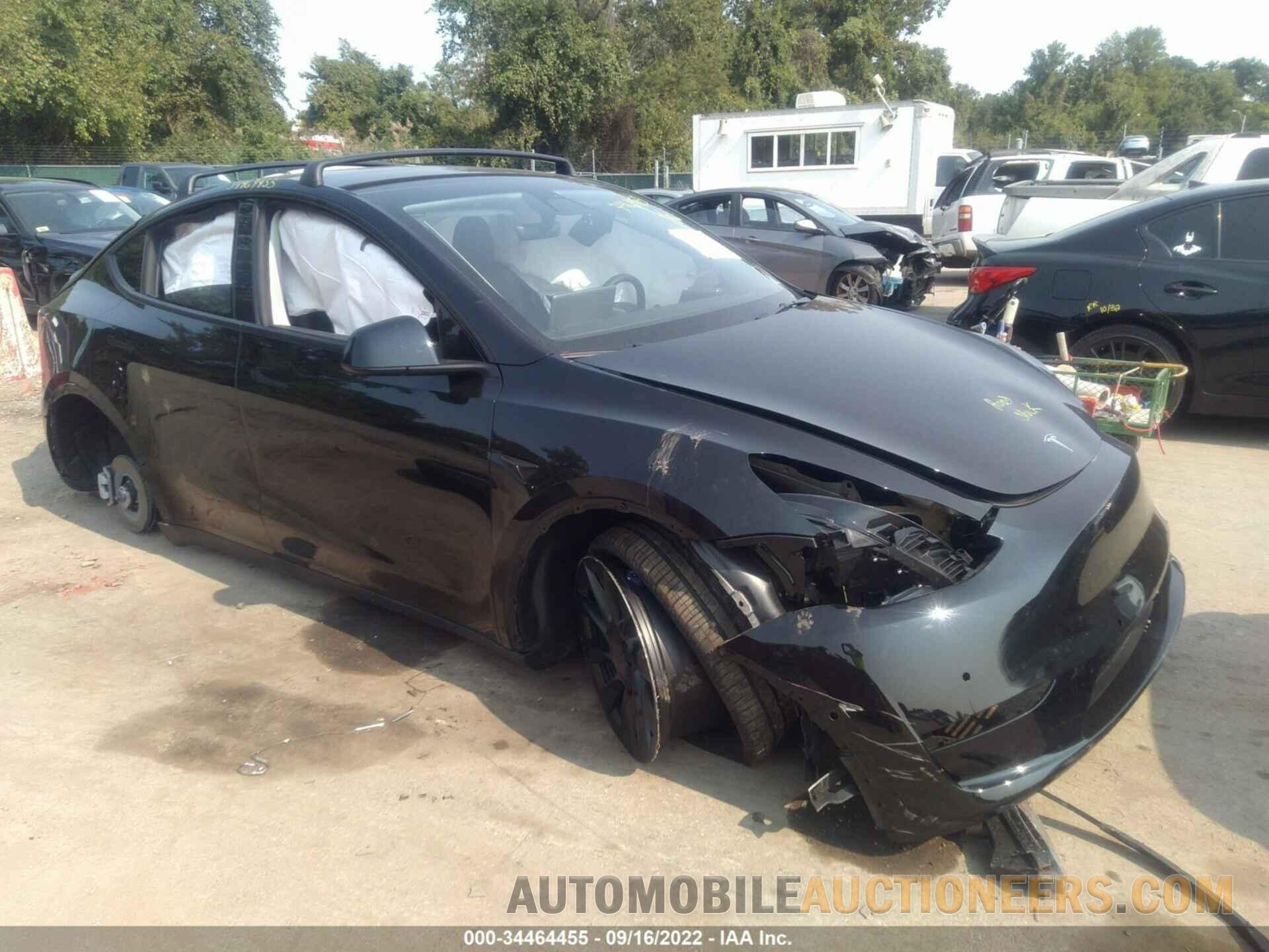 7SAYGDEE1NF440895 TESLA MODEL Y 2022