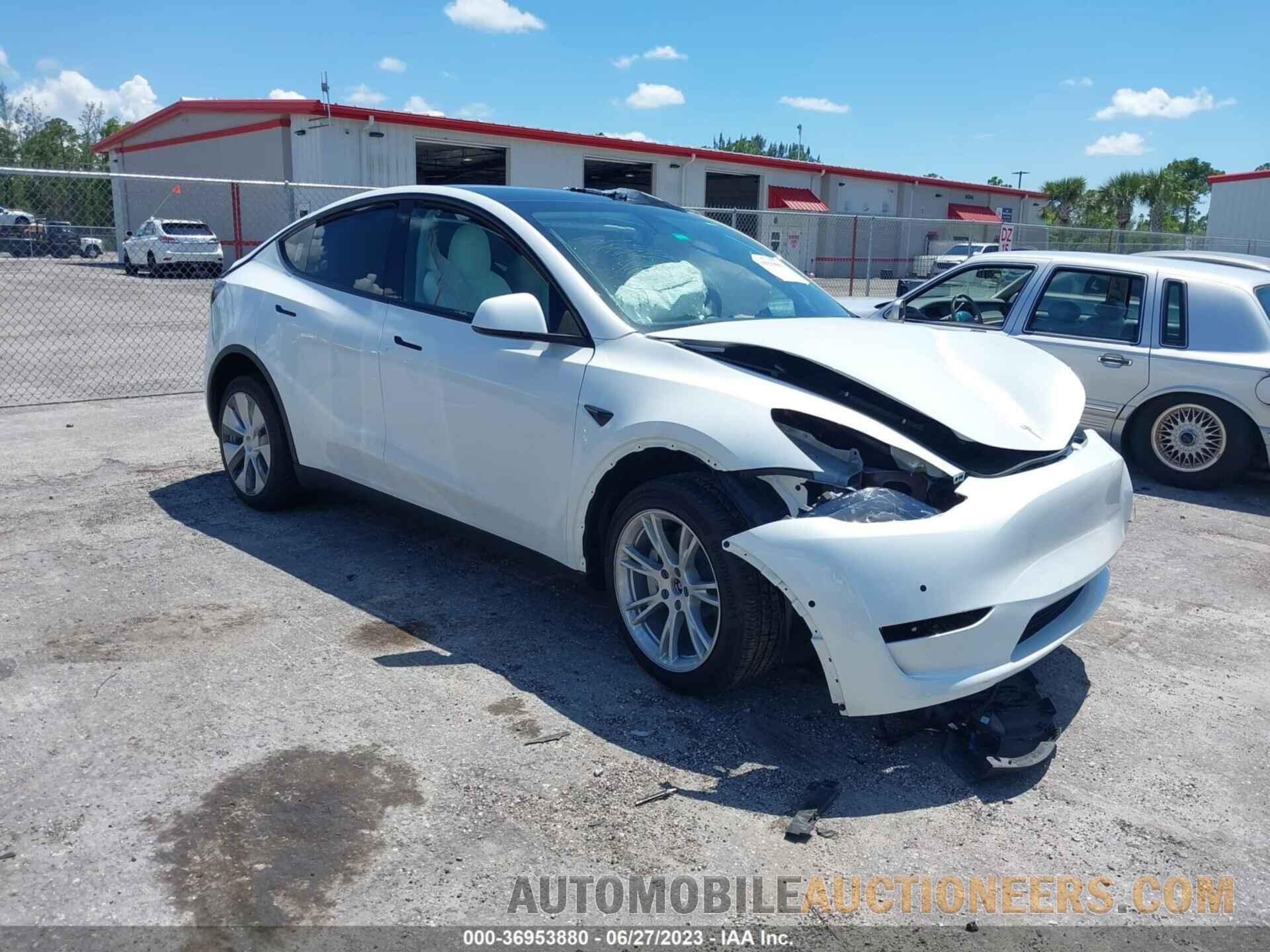 7SAYGDEE1NF543606 TESLA MODEL Y 2022