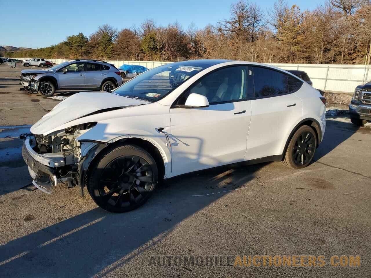 7SAYGDEE1PA071102 TESLA MODEL Y 2023