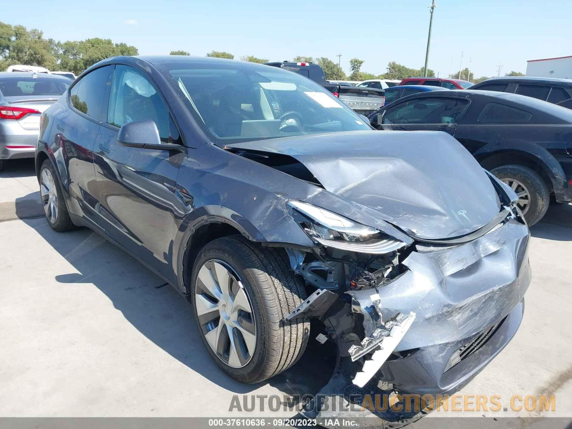 7SAYGDEE1PA091317 TESLA MODEL Y 2023