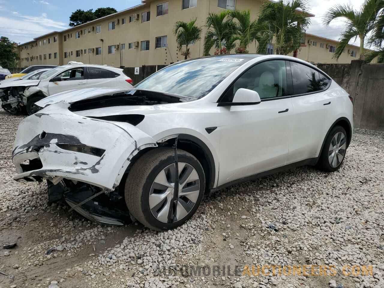 7SAYGDEE1PA096825 TESLA MODEL Y 2023