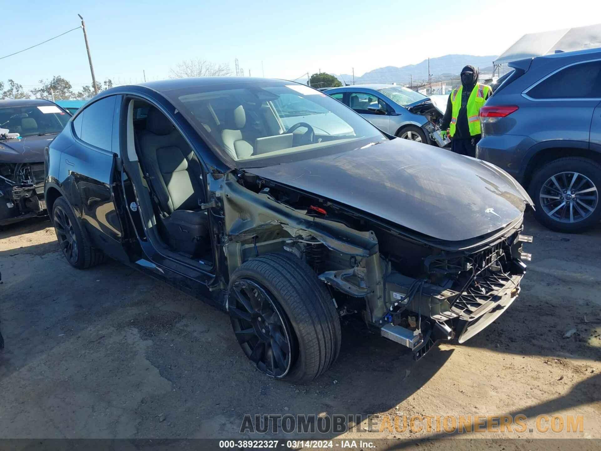 7SAYGDEE1PA200357 TESLA MODEL Y 2023