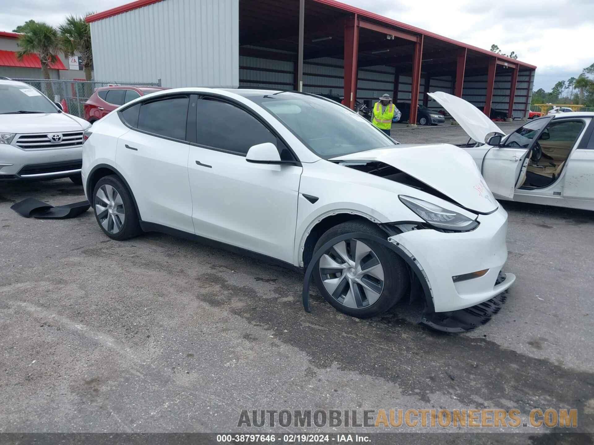 7SAYGDEE1PF612426 TESLA MODEL Y 2023