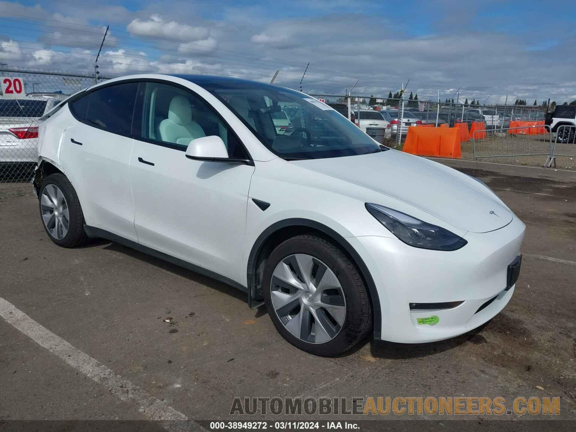 7SAYGDEE1PF636533 TESLA MODEL Y 2023