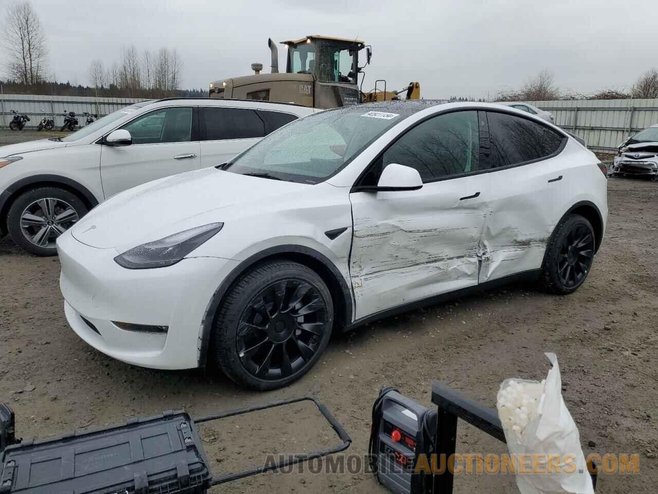 7SAYGDEE1PF648679 TESLA MODEL Y 2023