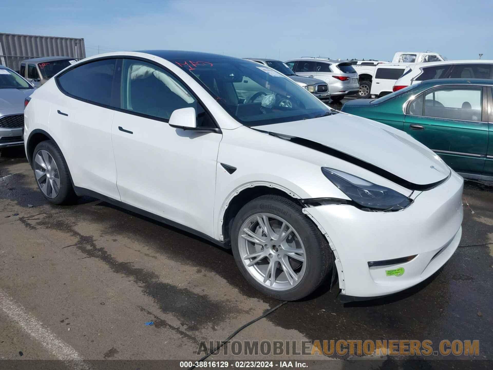 7SAYGDEE1PF668382 TESLA MODEL Y 2023