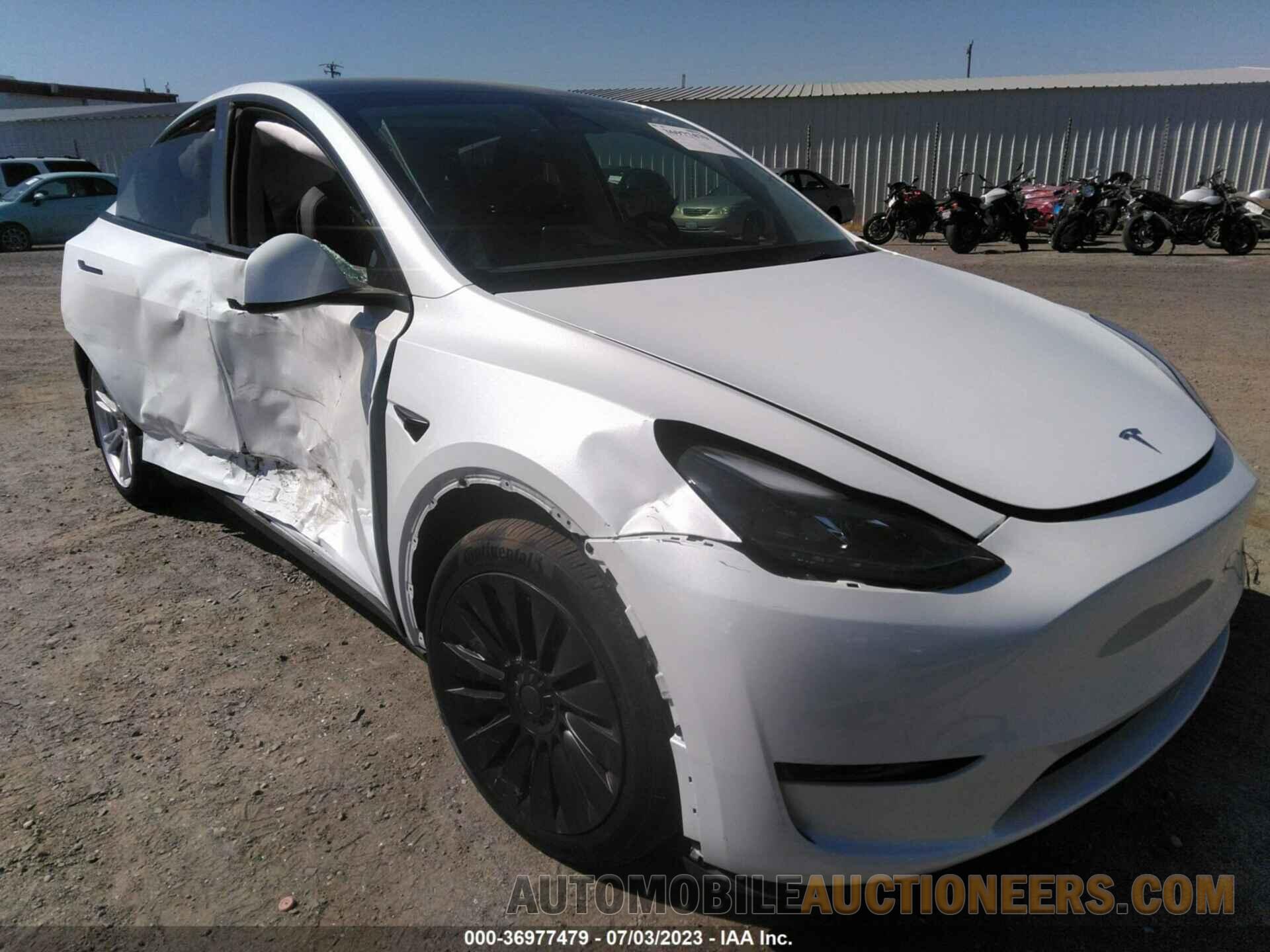 7SAYGDEE1PF742755 TESLA MODEL Y 2023