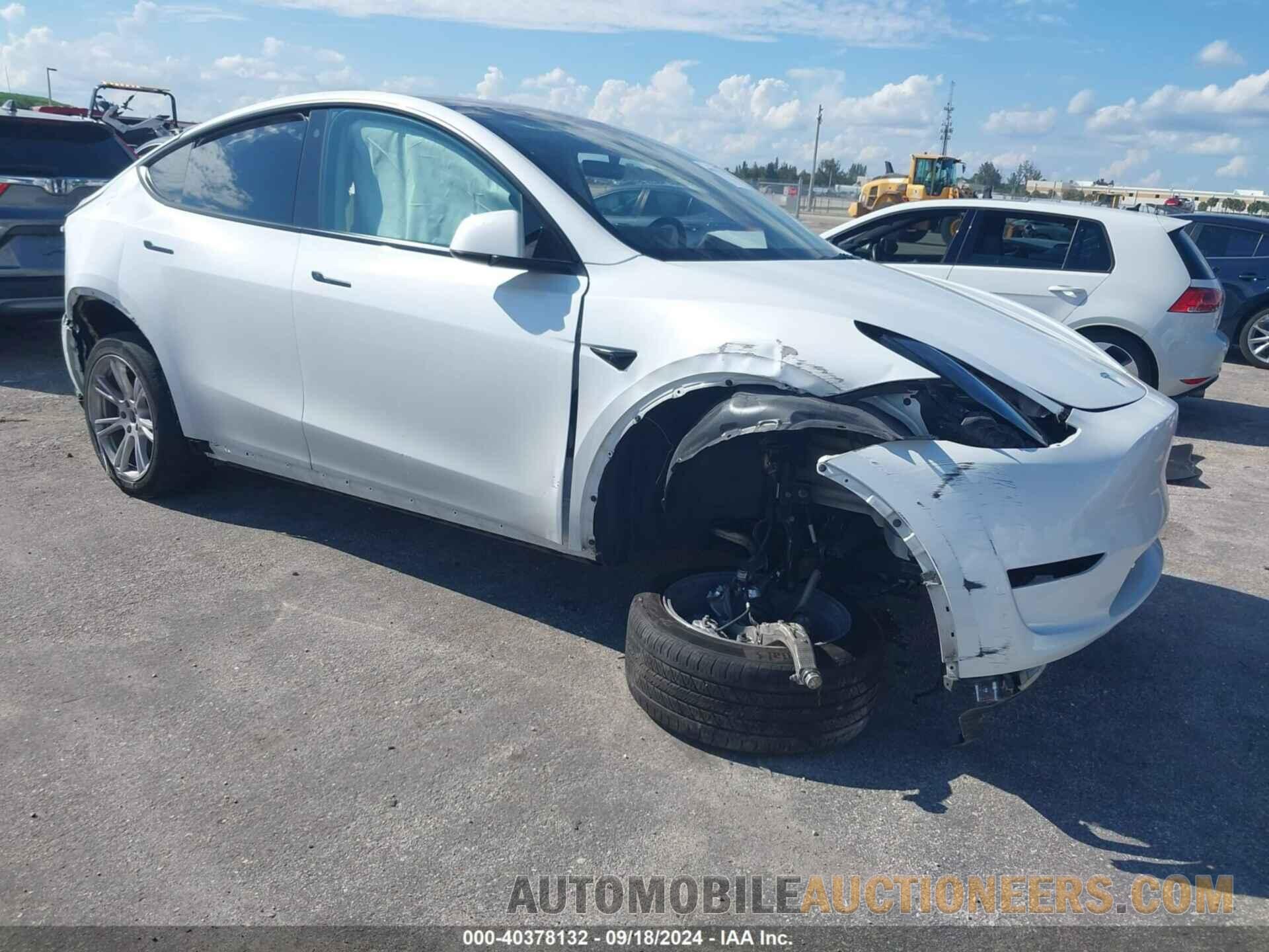 7SAYGDEE1PF760785 TESLA MODEL Y 2023