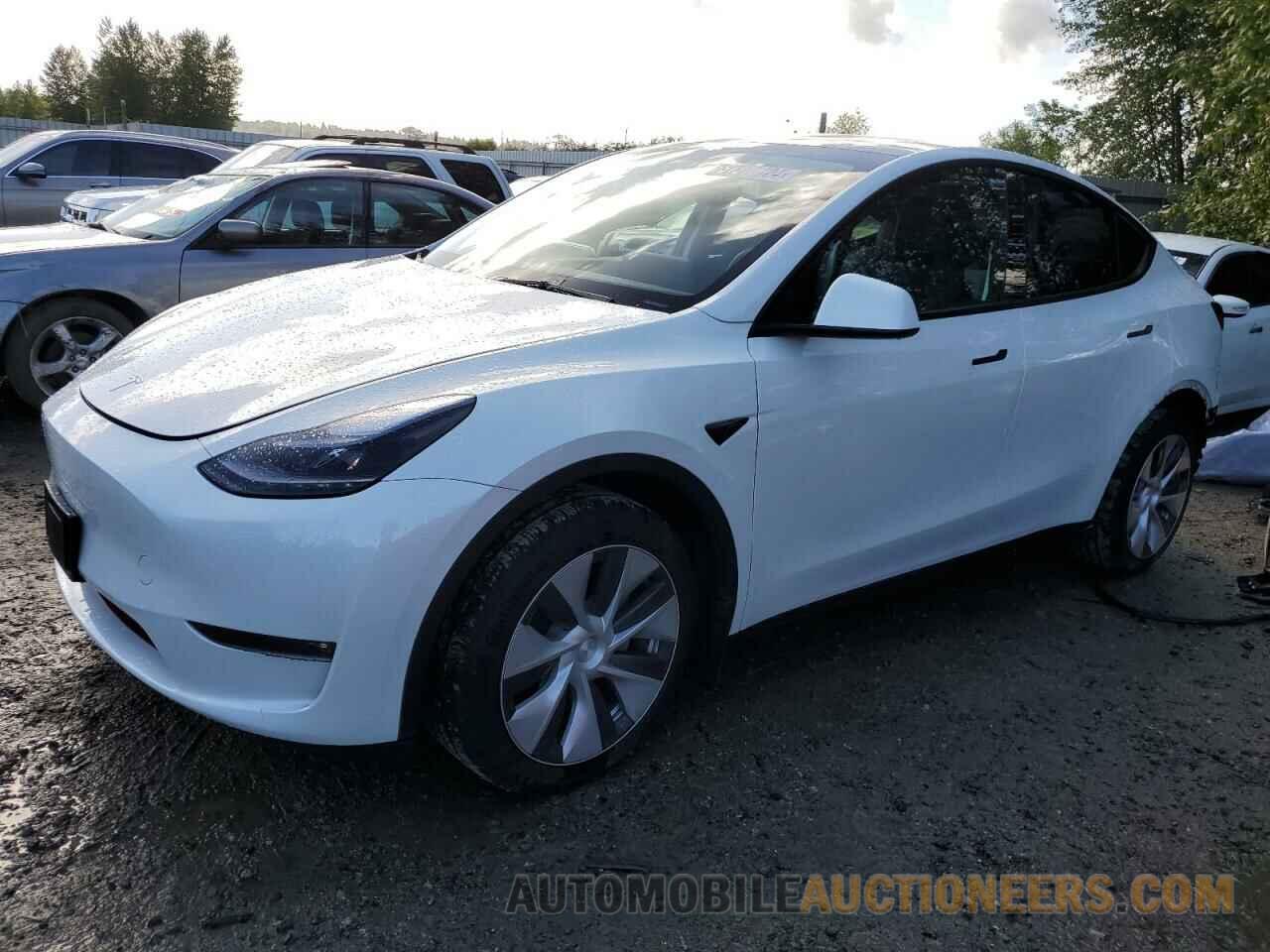 7SAYGDEE1PF760818 TESLA MODEL Y 2023