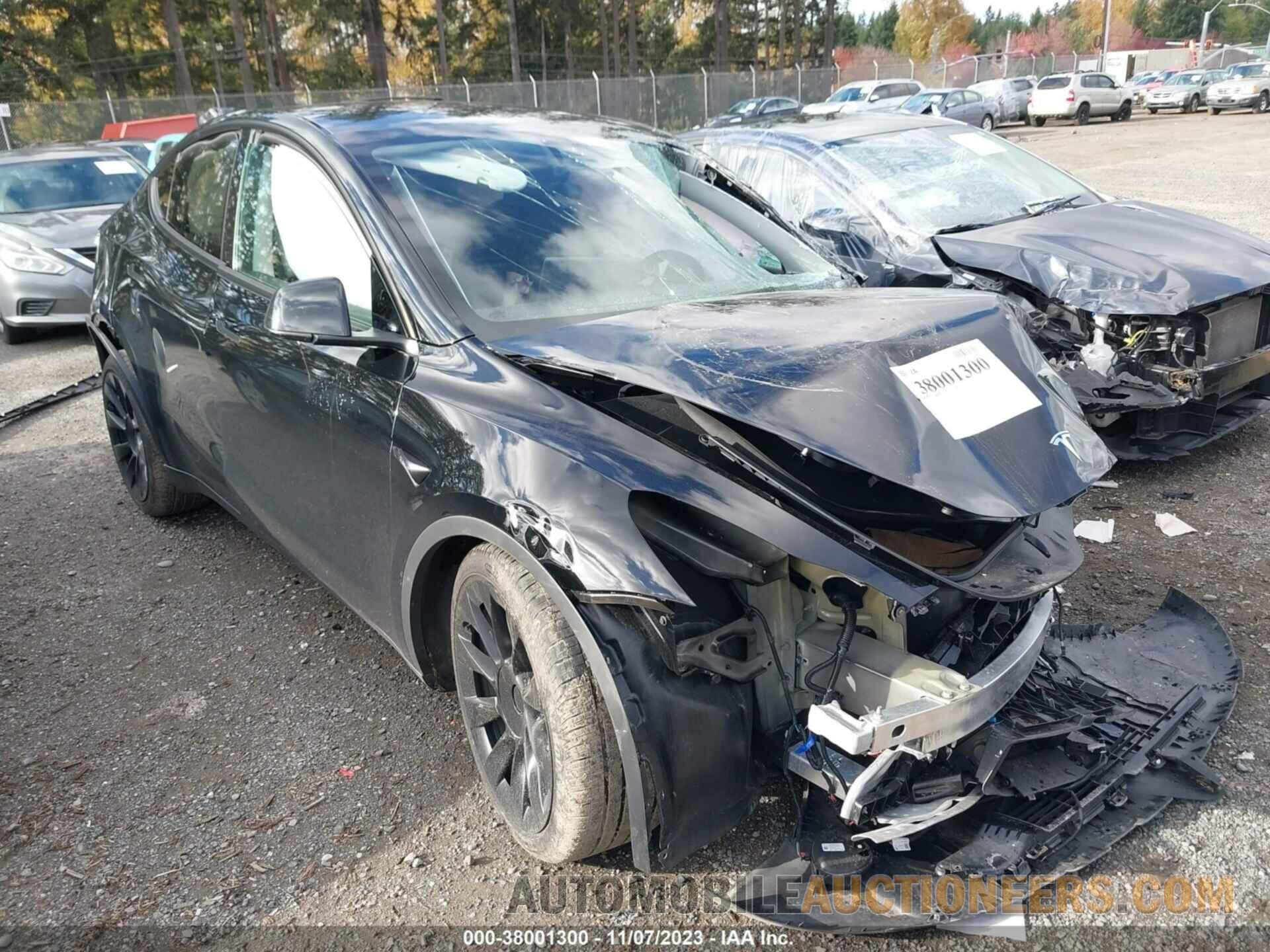 7SAYGDEE1PF828115 TESLA MODEL Y 2023