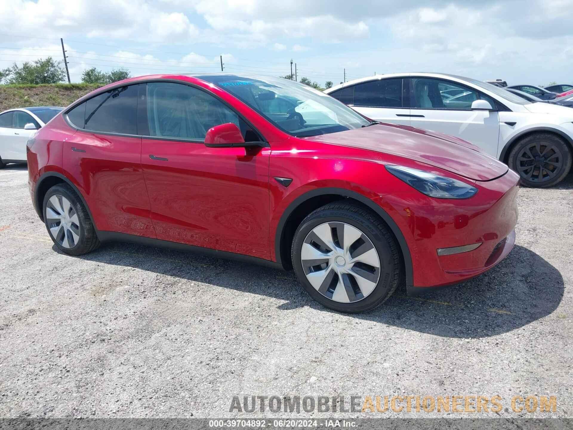 7SAYGDEE1RA263848 TESLA MODEL Y 2024