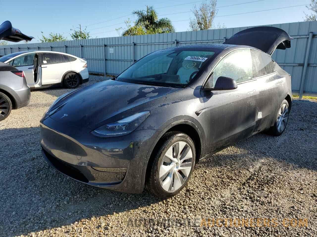 7SAYGDEE1RA282917 TESLA MODEL Y 2024