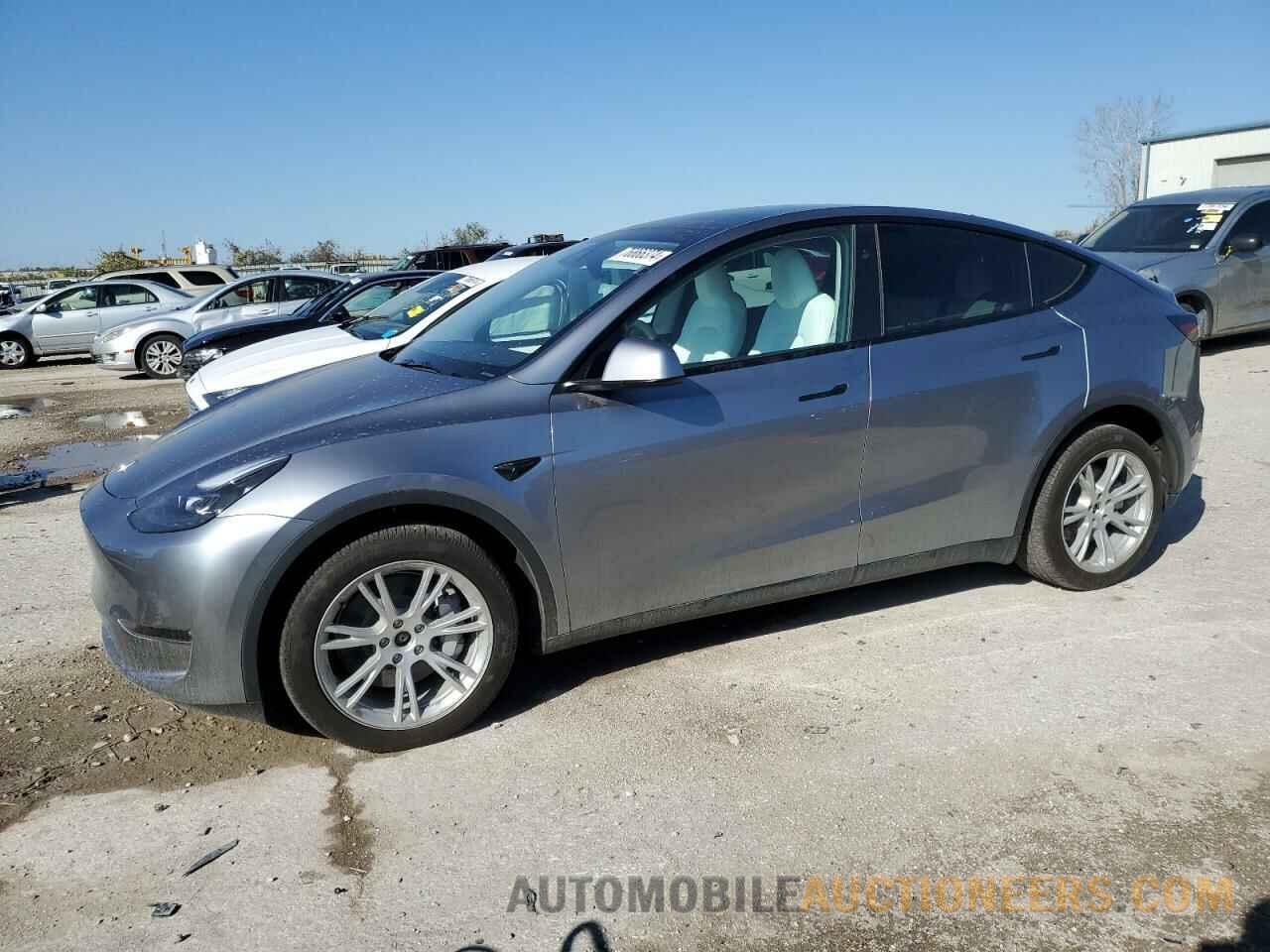 7SAYGDEE1RA288846 TESLA MODEL Y 2024