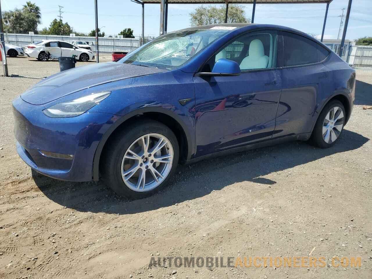 7SAYGDEE1RF006756 TESLA MODEL Y 2024