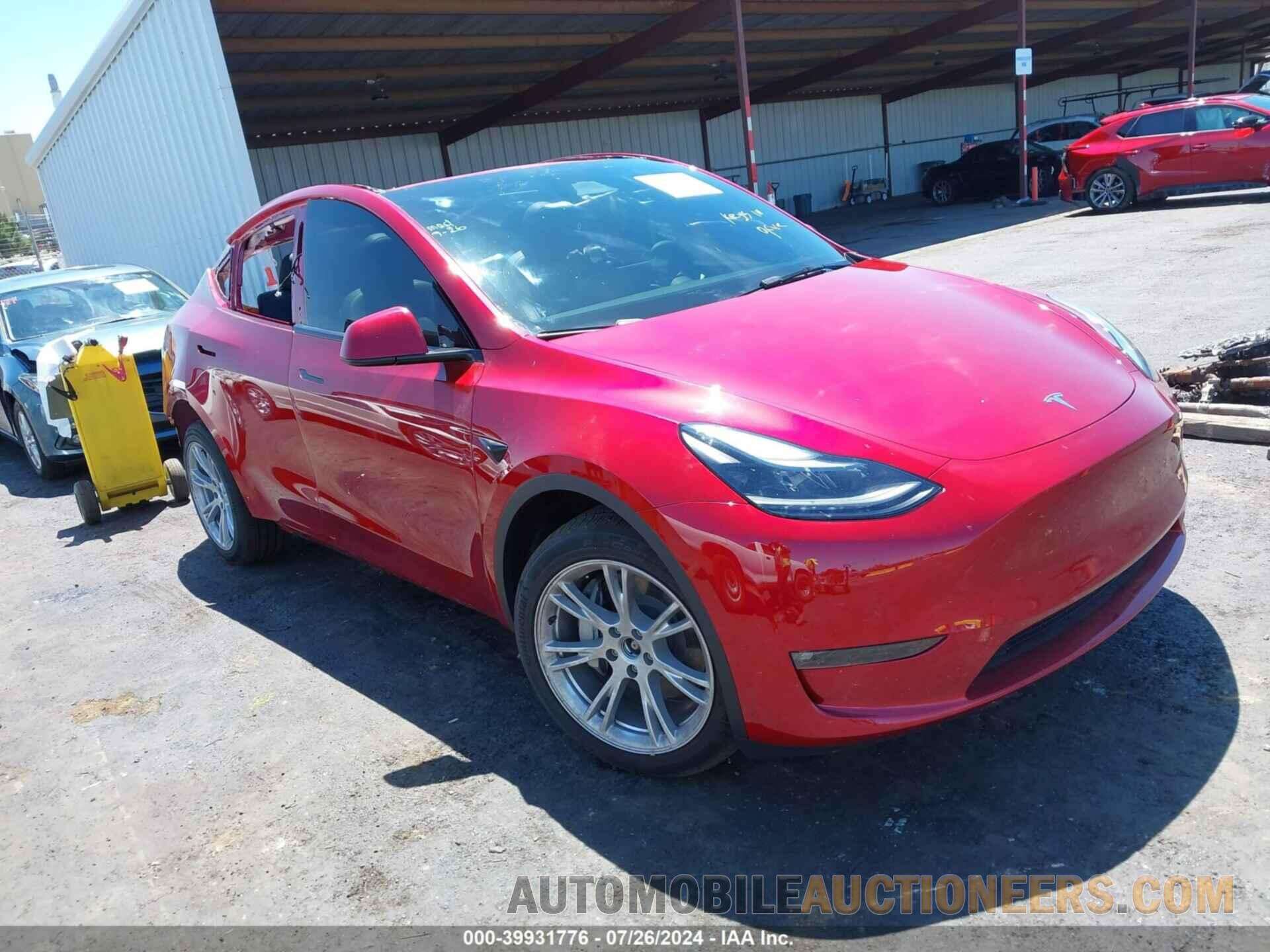 7SAYGDEE1RF054483 TESLA MODEL Y 2024