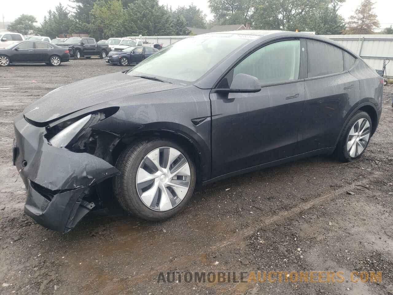 7SAYGDEE1RF080095 TESLA MODEL Y 2024