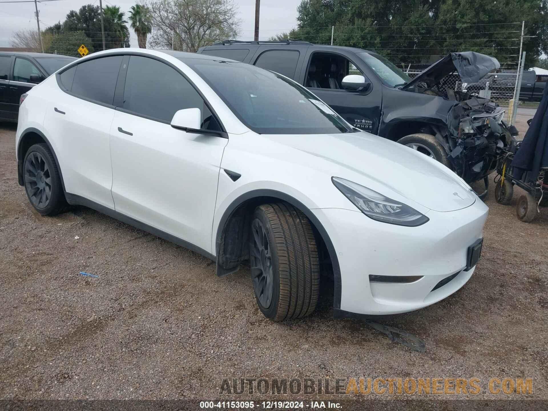 7SAYGDEE2NA011388 TESLA MODEL Y 2022