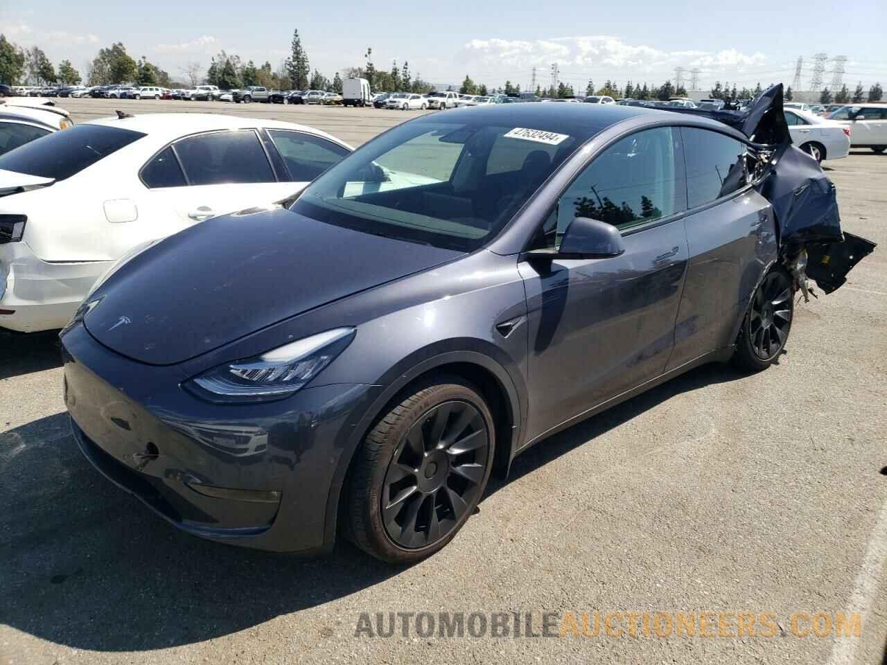 7SAYGDEE2NF323469 TESLA MODEL Y 2022