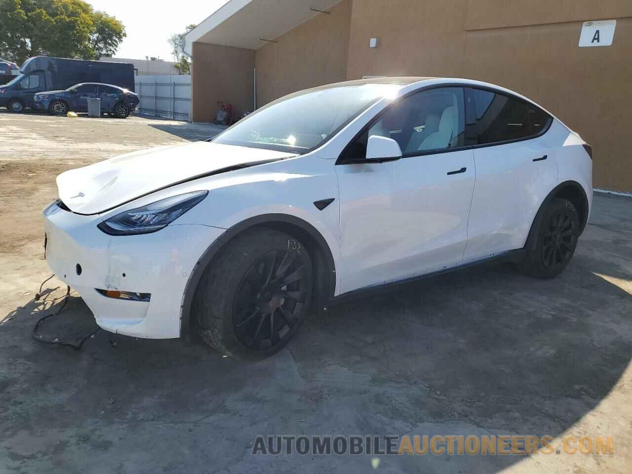 7SAYGDEE2NF368010 TESLA MODEL Y 2022