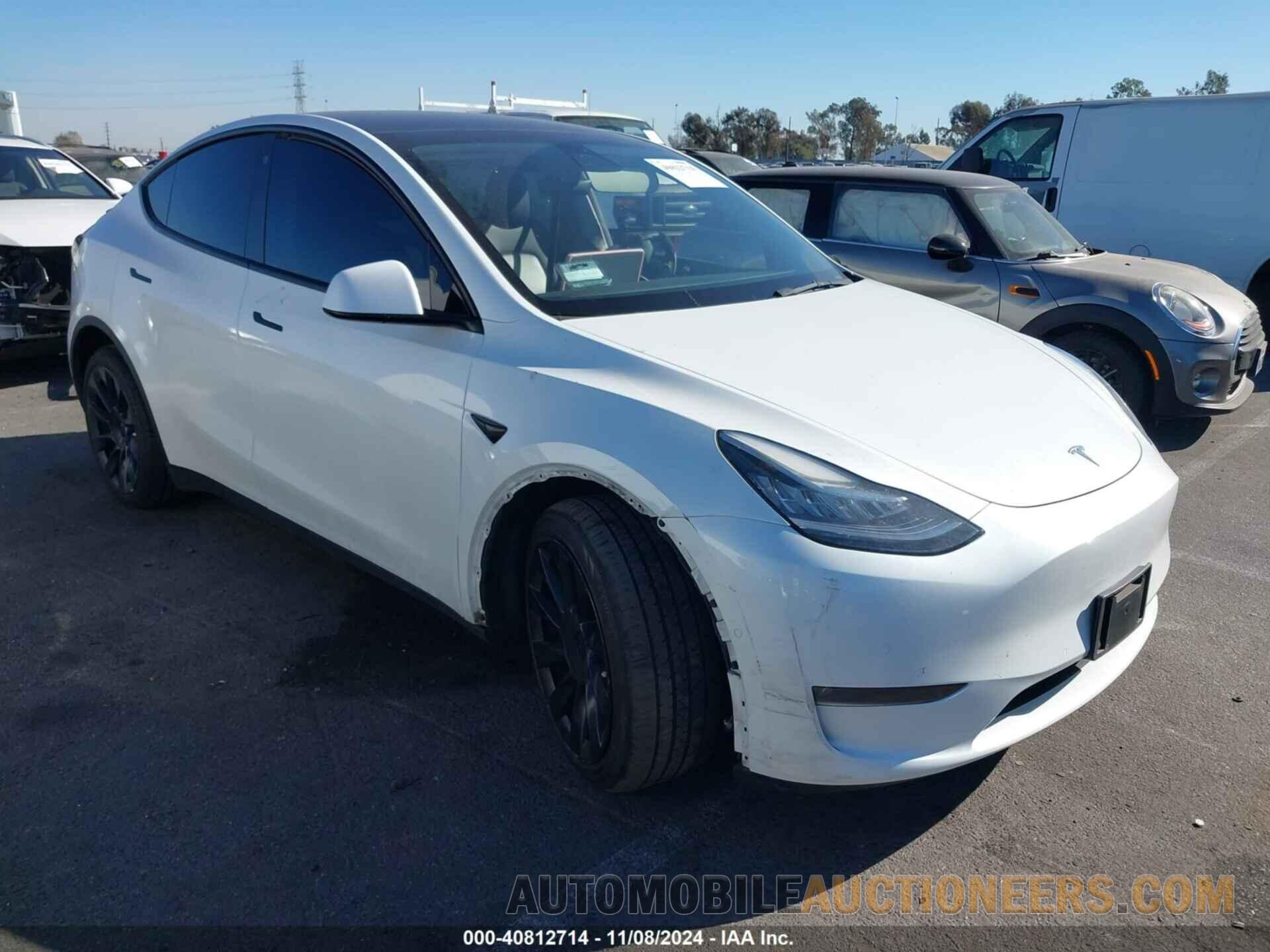 7SAYGDEE2NF387091 TESLA MODEL Y 2022