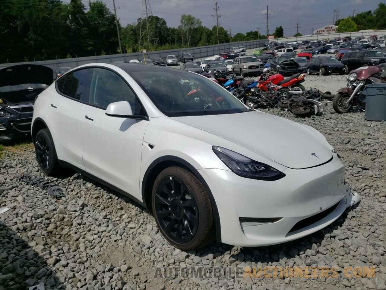 7SAYGDEE2NF387463 TESLA MODEL Y 2022