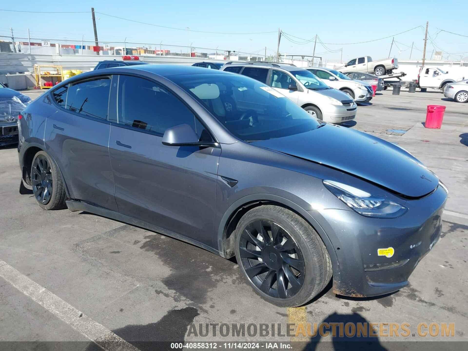 7SAYGDEE2NF392307 TESLA MODEL Y 2022