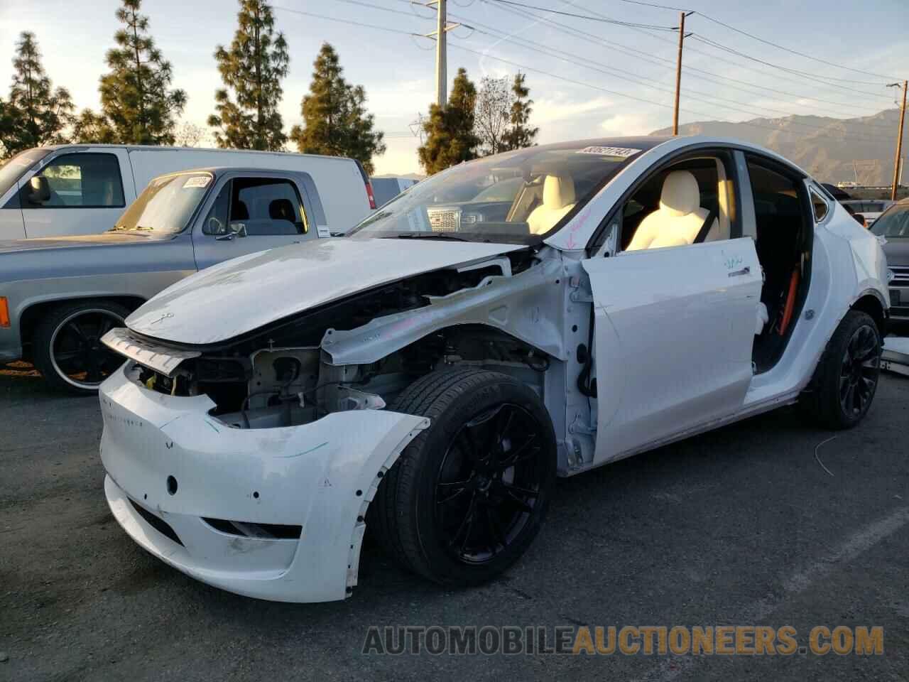 7SAYGDEE2NF438847 TESLA MODEL Y 2022