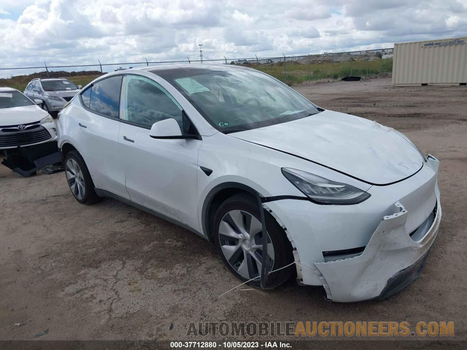 7SAYGDEE2NF440565 TESLA MODEL Y 2022