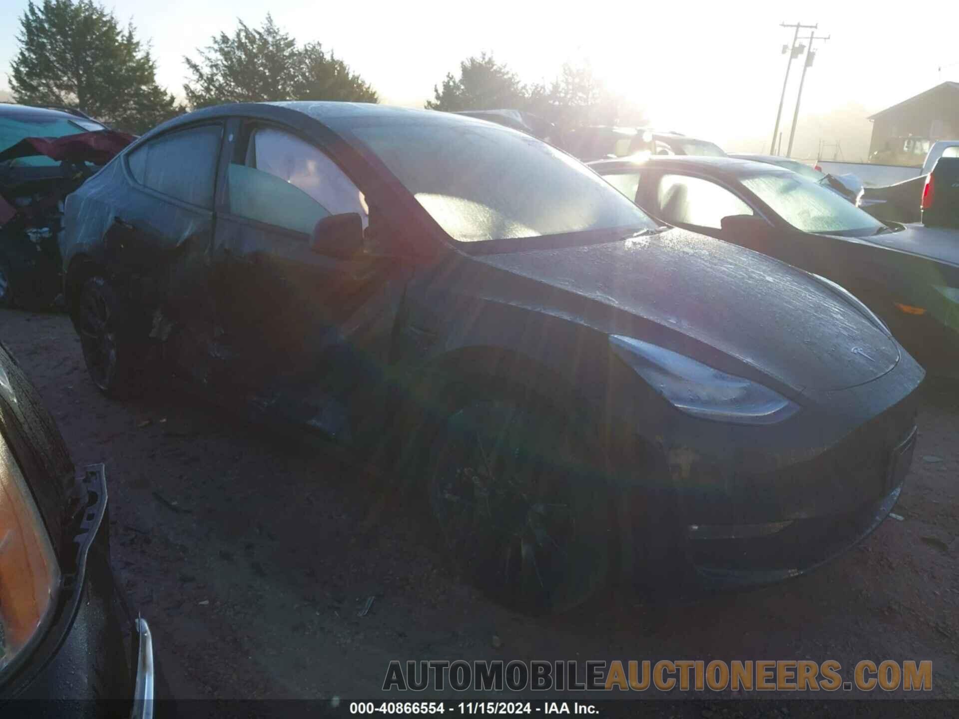 7SAYGDEE2NF445720 TESLA MODEL Y 2022