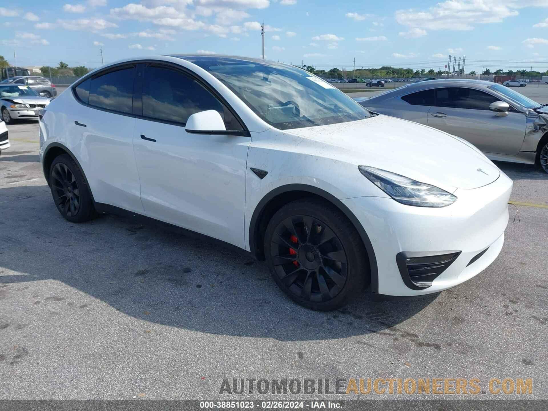 7SAYGDEE2NF447158 TESLA MODEL Y 2022