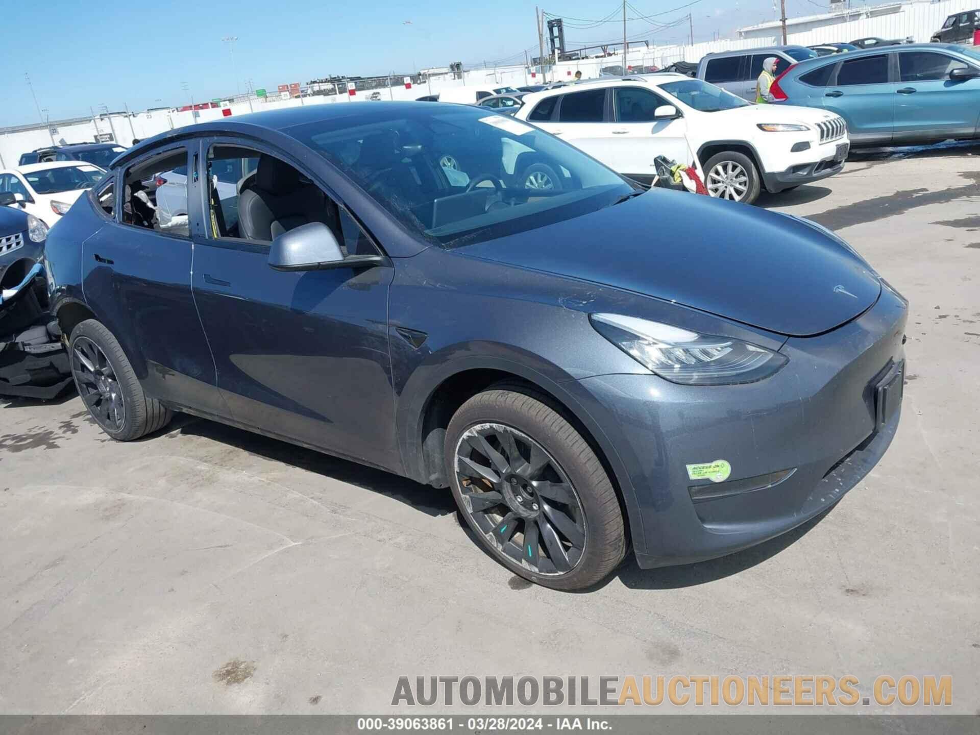 7SAYGDEE2PA030414 TESLA MODEL Y 2023