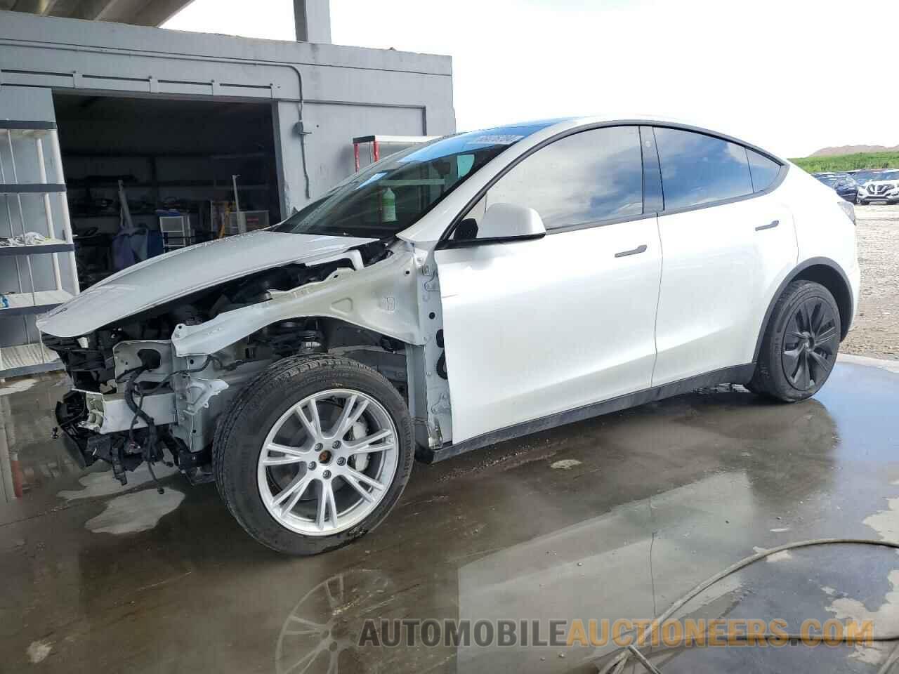 7SAYGDEE2PA053806 TESLA MODEL Y 2023