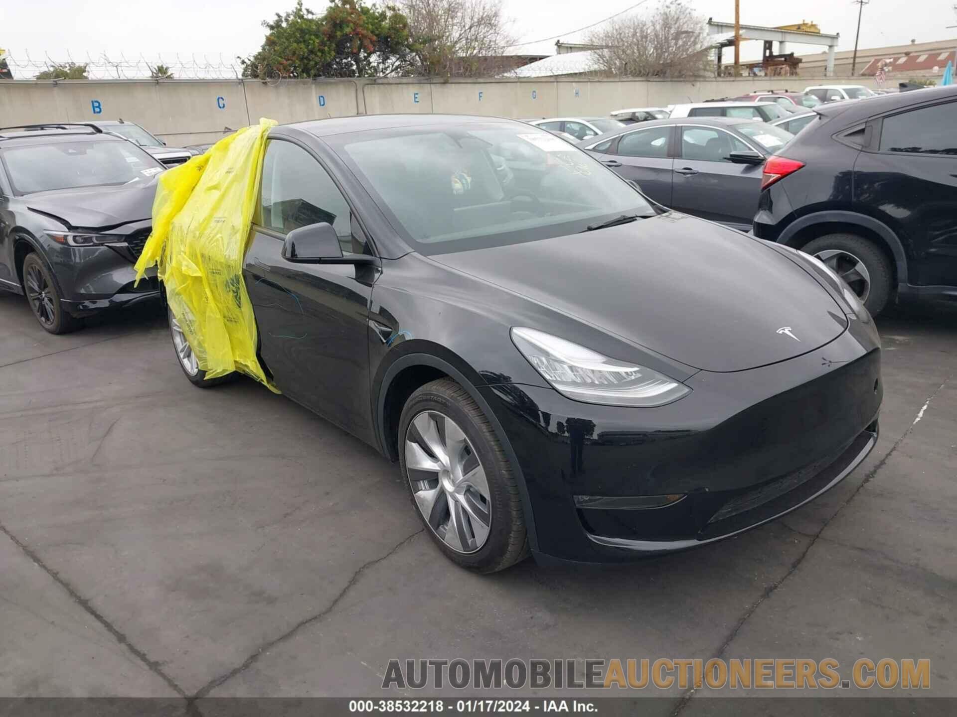 7SAYGDEE2PA058956 TESLA MODEL Y 2023