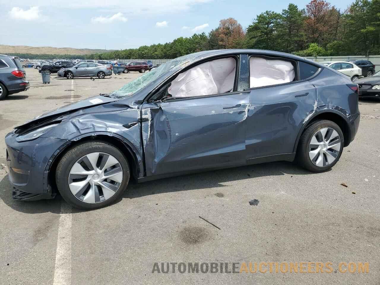 7SAYGDEE2PA096882 TESLA MODEL Y 2023