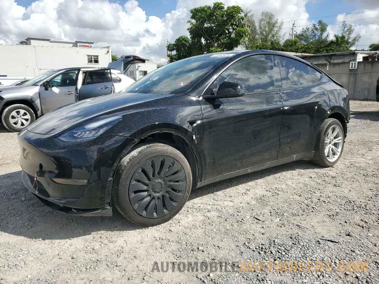 7SAYGDEE2PA102812 TESLA MODEL Y 2023