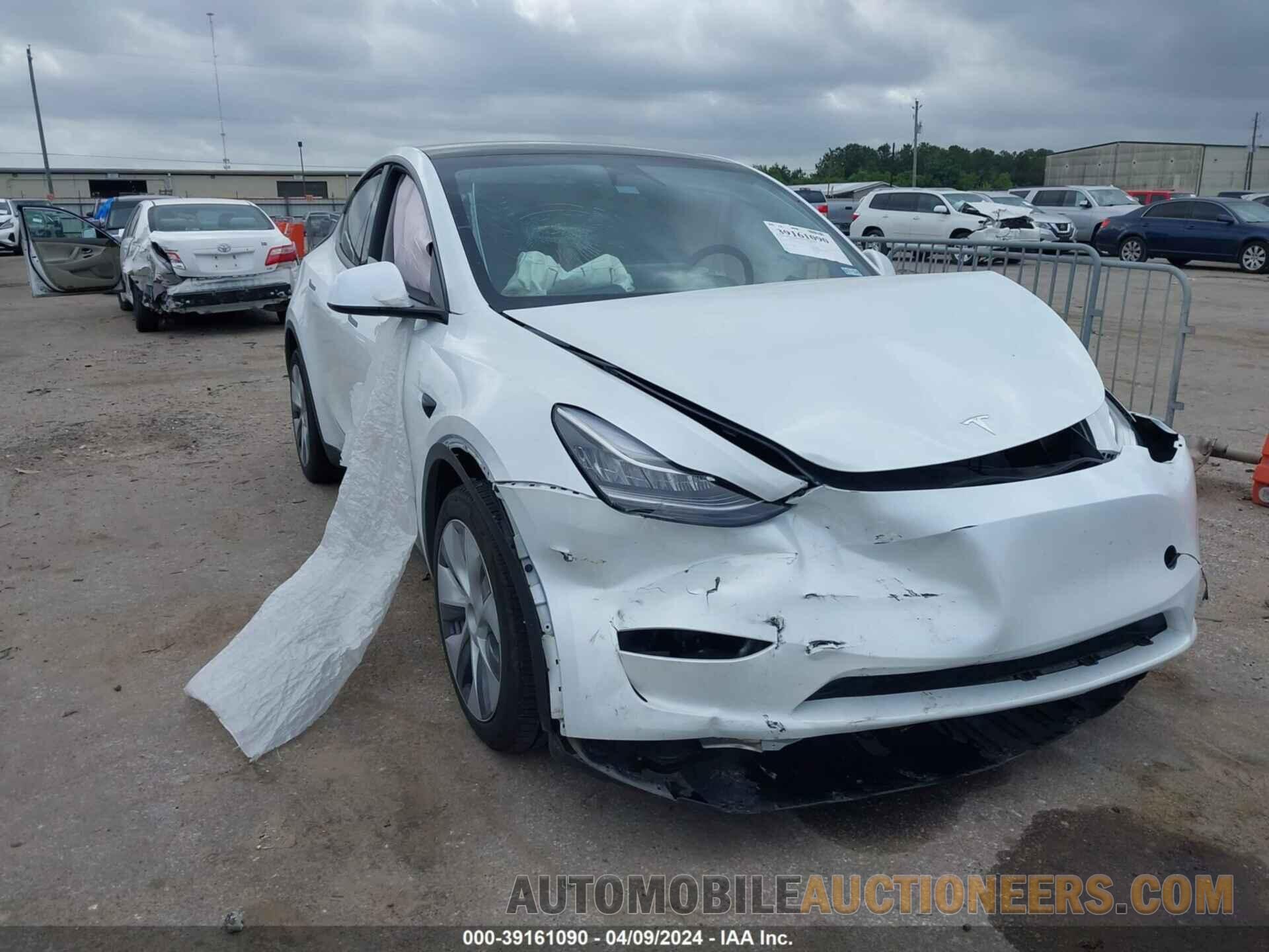 7SAYGDEE2PA159379 TESLA MODEL Y 2023