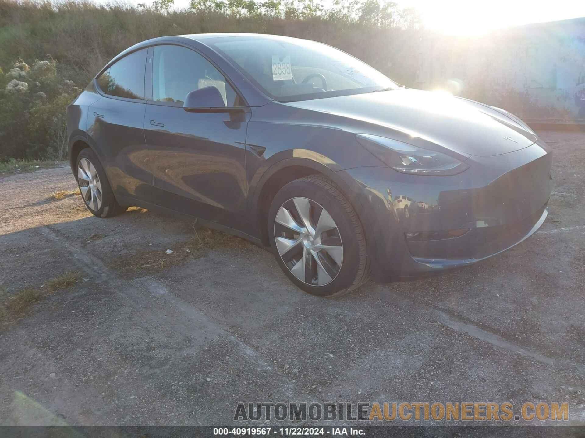 7SAYGDEE2PF807127 TESLA MODEL Y 2023