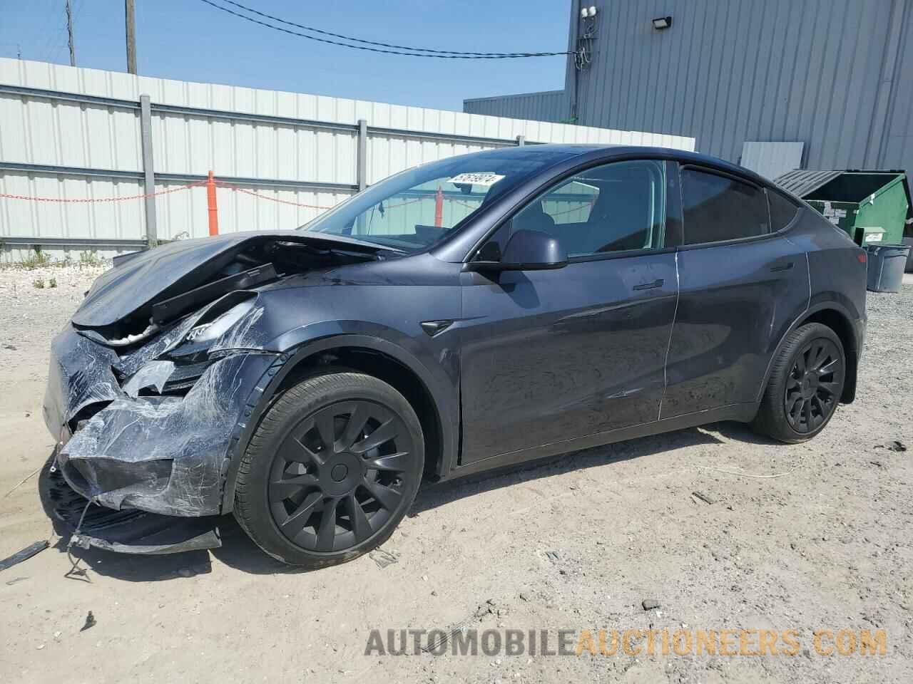 7SAYGDEE2RA225917 TESLA MODEL Y 2024