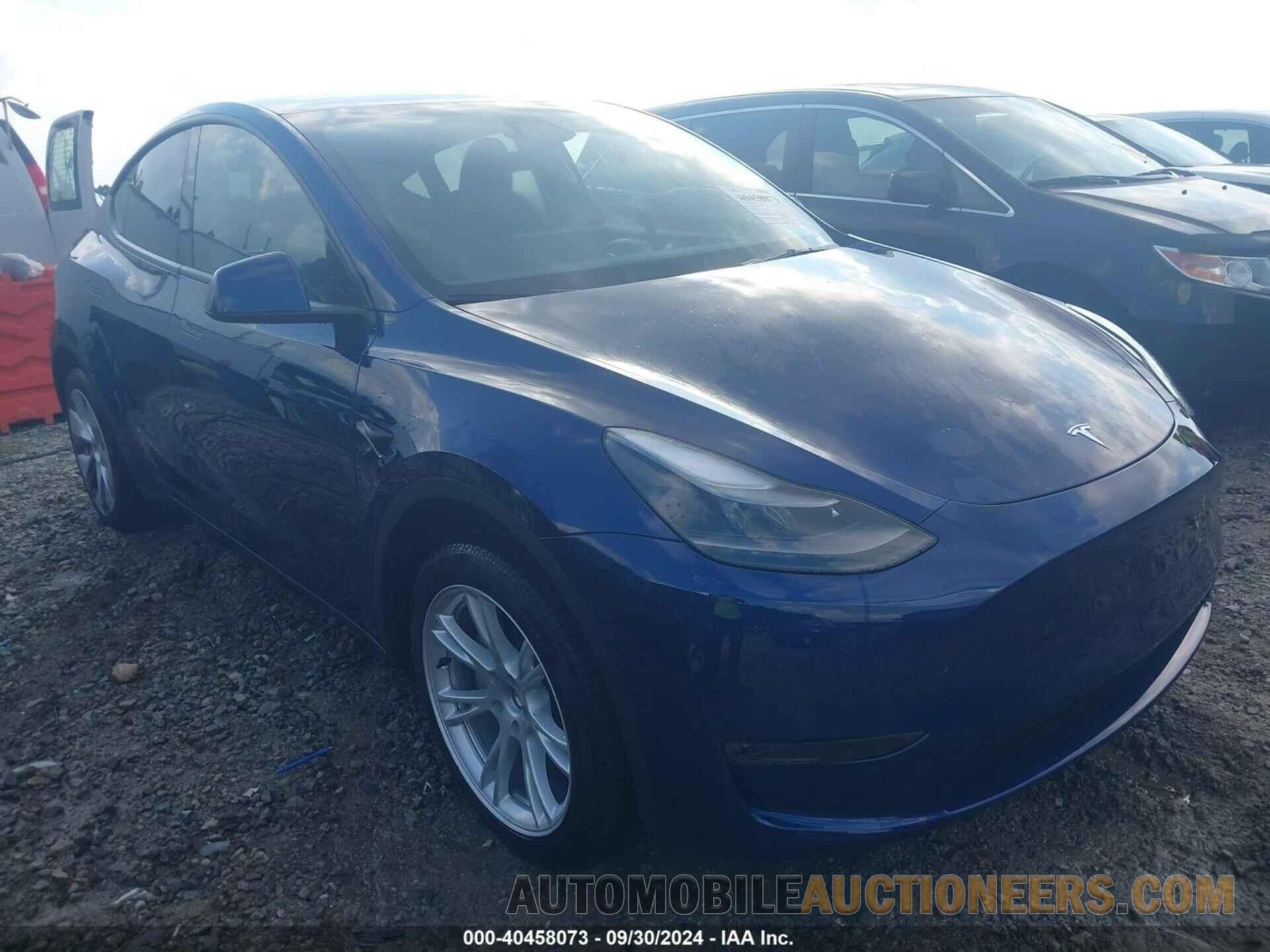 7SAYGDEE2RA271473 TESLA MODEL Y 2024