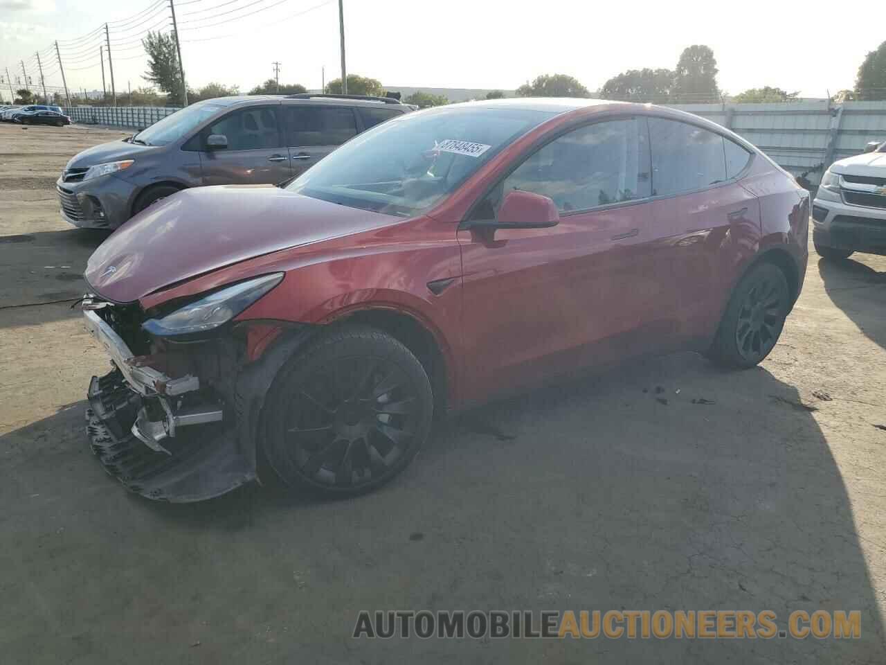 7SAYGDEE2RA274812 TESLA MODEL Y 2024