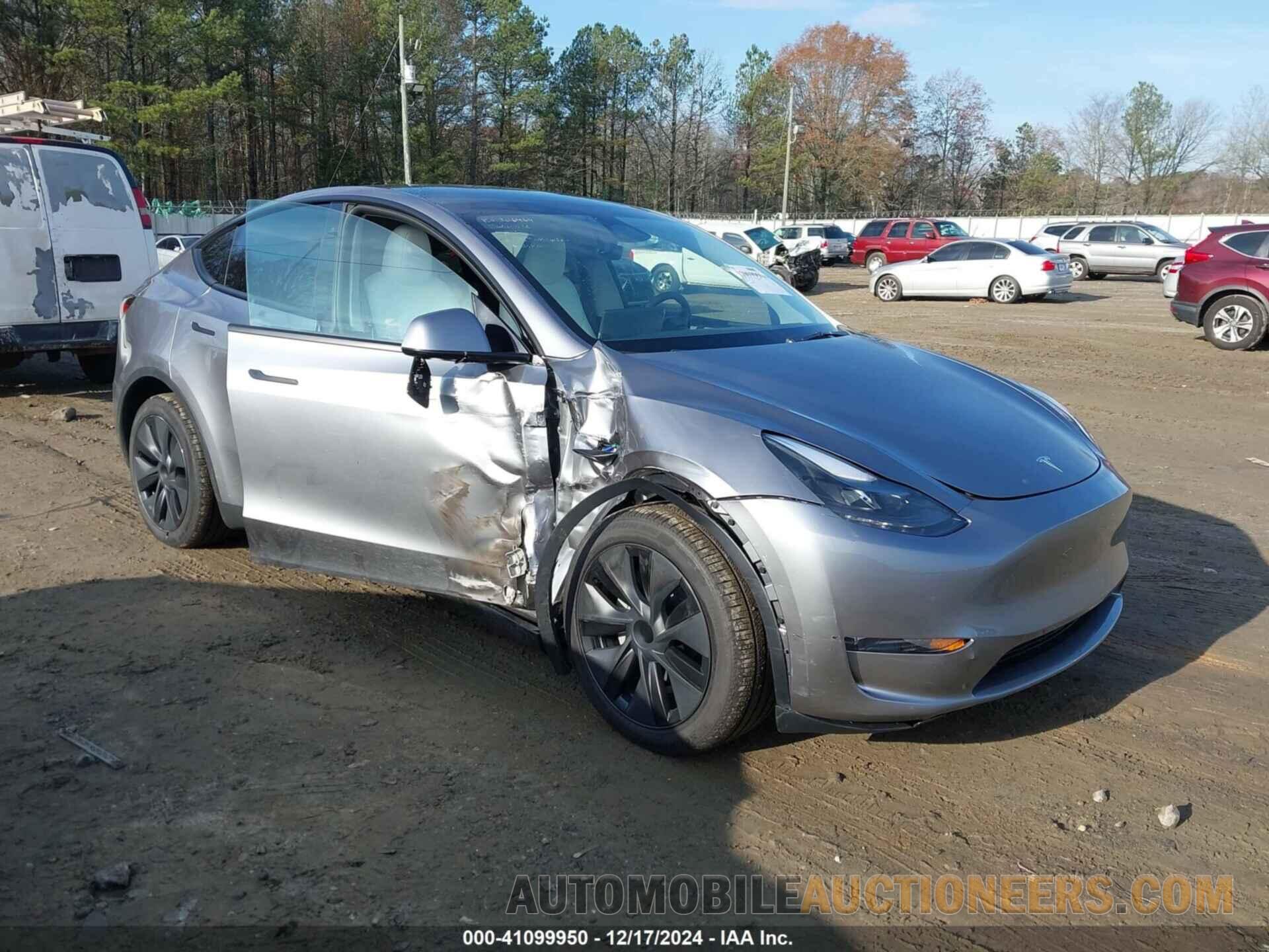 7SAYGDEE2RA324530 TESLA MODEL Y 2024