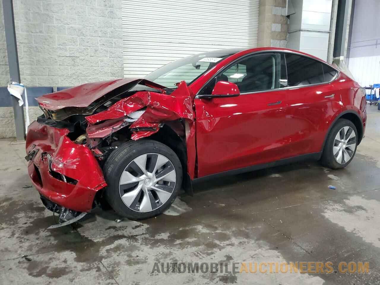 7SAYGDEE2RF025929 TESLA MODEL Y 2024