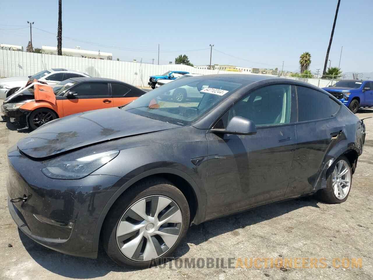 7SAYGDEE2RF032086 TESLA MODEL Y 2024