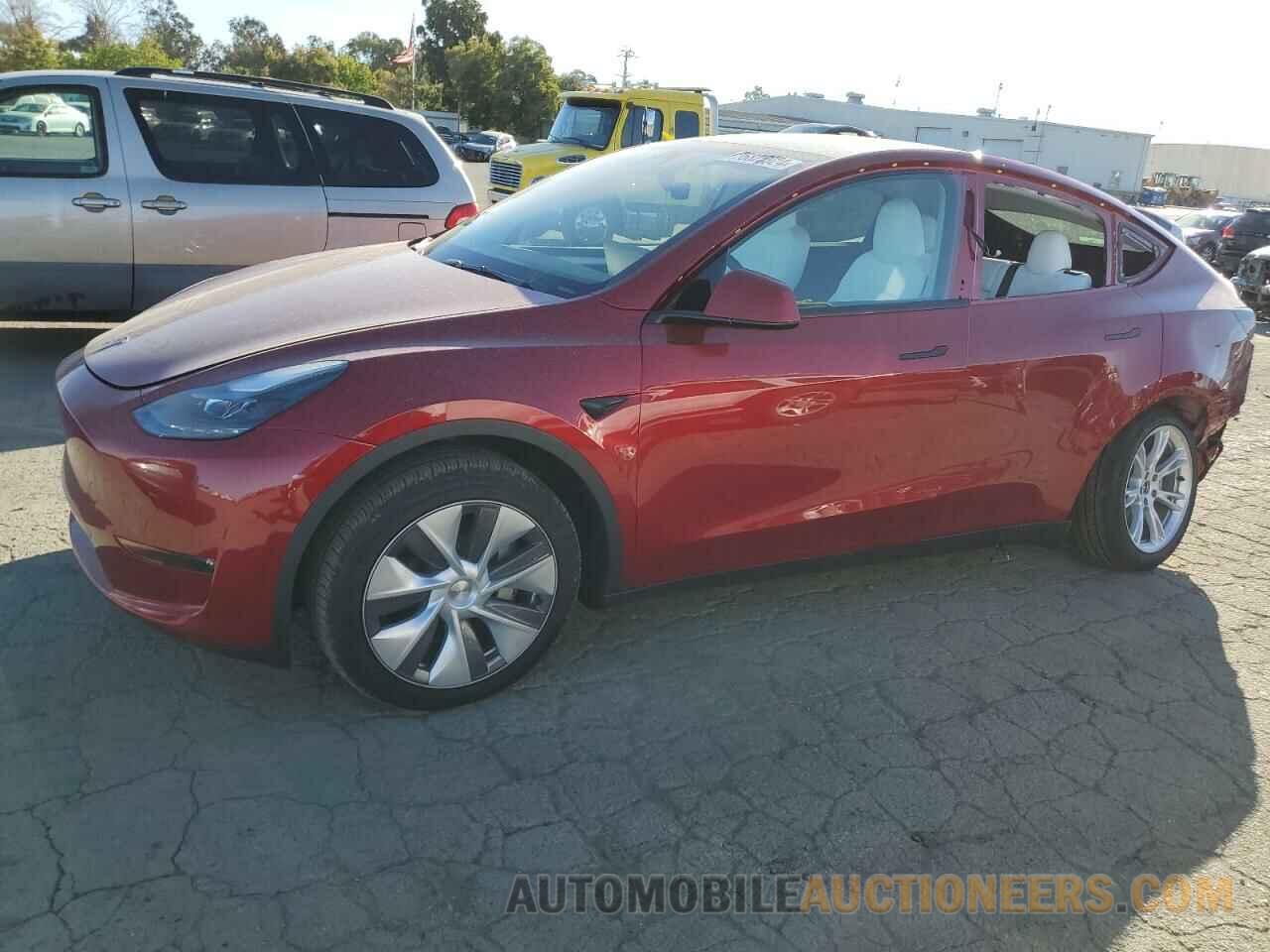 7SAYGDEE2RF082227 TESLA MODEL Y 2024