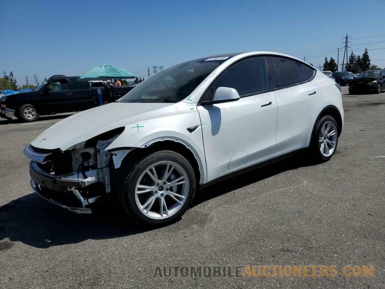 7SAYGDEE2RF088772 TESLA MODEL Y 2024